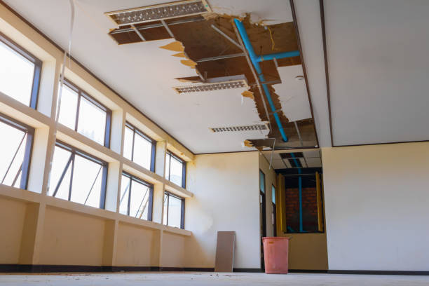 Water damage restoration process in Whiteriver, AZ